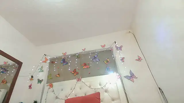 yhazan blake88 online show from September 24, 2025, 3:35 am