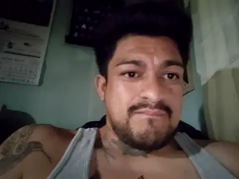 titolovemilfs online show from March 24, 2026, 5:40 am