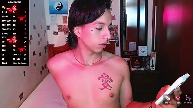 DannyPhantom555 online show from December 3, 2025, 6:40 pm