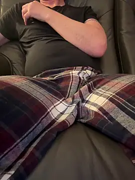 ModestVibe5 online show from March 27, 2026, 11:49 pm