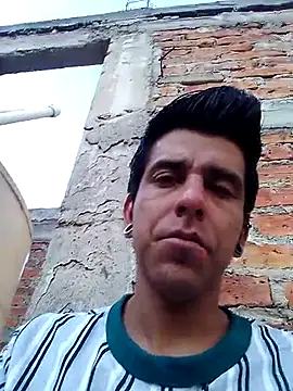 Snapshot of TragicAirplane168 chatting on November 2, 2025, 10:37 pm TragicAirplane168 online show from November 2, 2025, 10:37 pm