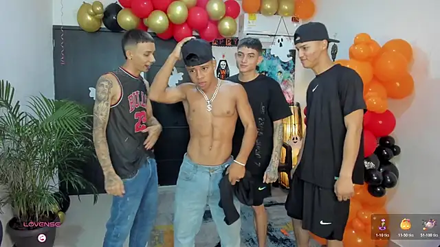 Playhardsex  online show from October 21, 2025, 11:15 pm