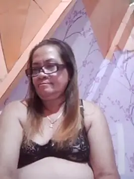 vickyhot1966 online show from June 2, 2026, 8:09 pm