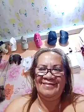 vickyhot1966 online show from July 12, 2026, 9:04 pm