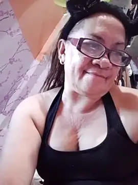 vickyhot1966 online show from June 18, 2026, 8:13 am