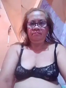 vickyhot1966 online show from June 14, 2026, 9:49 pm