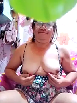 vickyhot1966 online show from August 4, 2026, 6:45 pm