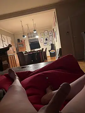 jerrebaker online show from February 1, 2026, 9:57 pm