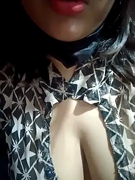 Hott Muskan online show from May 4, 2026, 6:55 pm