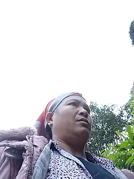 Love-Mama33 online show from November 25, 2025, 12:55 am