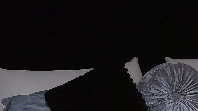 wickeddenise online show from November 18, 2025, 3:59 pm