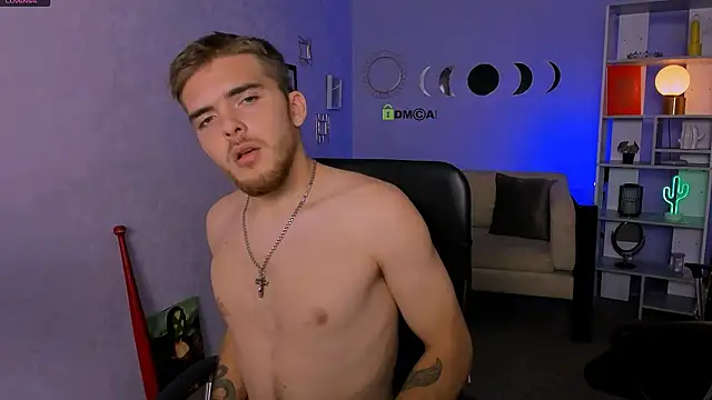 Snapshot of aron_black_ chatting on November 6, 2025, 8:40 am aron black online show from November 6, 2025, 8:40 am