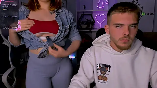 Snapshot of aron_black_ chatting on September 12, 2025, 7:24 pm aron black online show from September 12, 2025, 7:24 pm