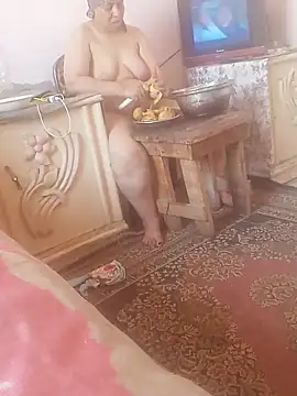 lSOSO-Whore-Egypt online show from May 17, 2026, 11:10 am