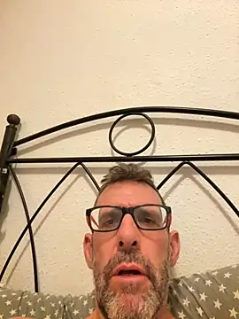 gigolobcn online show from September 11, 2025, 12:32 am