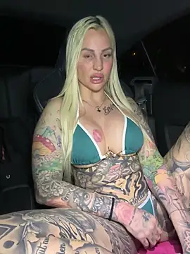 CoraDiamond online show from March 12, 2026, 7:07 pm