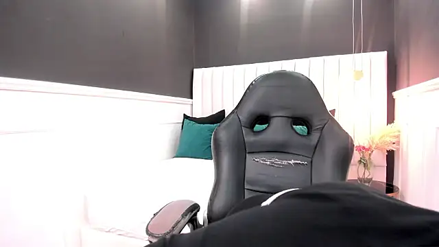  kanela anderson online show from February 2, 2026, 2:16 pm