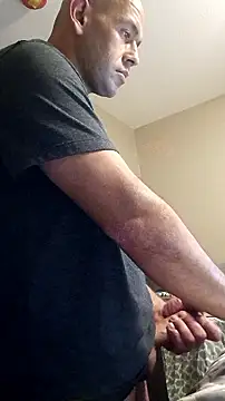 LeeCox online show from September 17, 2025, 9:44 am