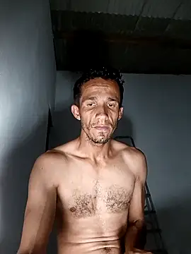 ninfourso online show from October 5, 2025, 11:28 pm