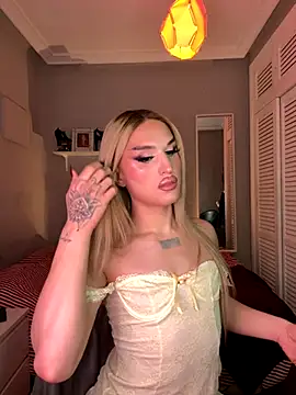 lacattiva online show from December 5, 2025, 5:00 pm