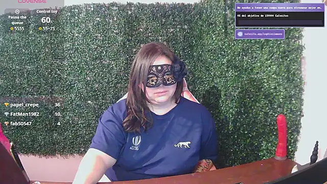 Snapshot of SophieSimmons_ chatting on September 14, 2025, 8:15 am SophieSimmons online show from September 14, 2025, 8:15 am