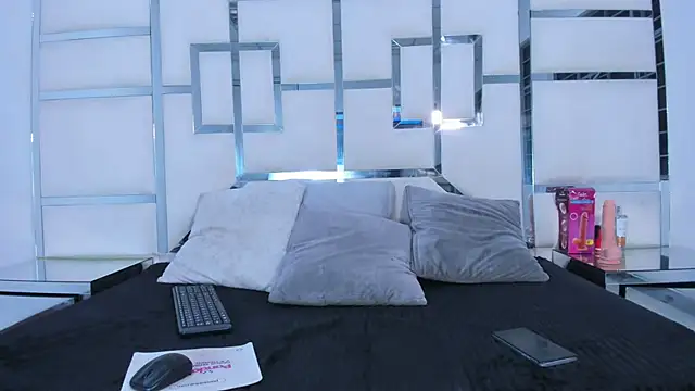 GabrielBrowm online show from September 12, 2025, 8:52 pm