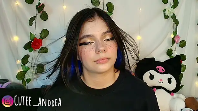 cutee andrea online show from May 26, 2026, 2:20 am