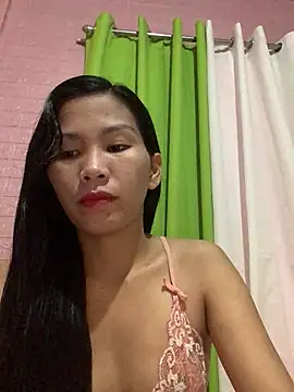 Snapshot of Cleo17 chatting on February 12, 2026, 1:55 pm Cleo17 online show from February 12, 2026, 1:55 pm