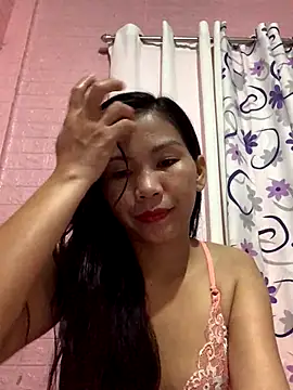 Cleo17 online show from November 17, 2025, 1:15 pm