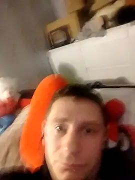 Dawidwi493  online show from January 17, 2026, 5:27 pm