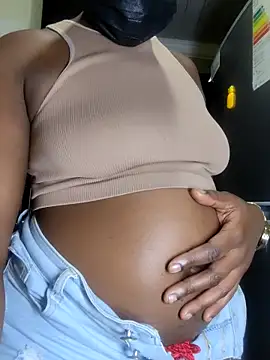 malaika1999 online show from September 15, 2025, 6:19 pm