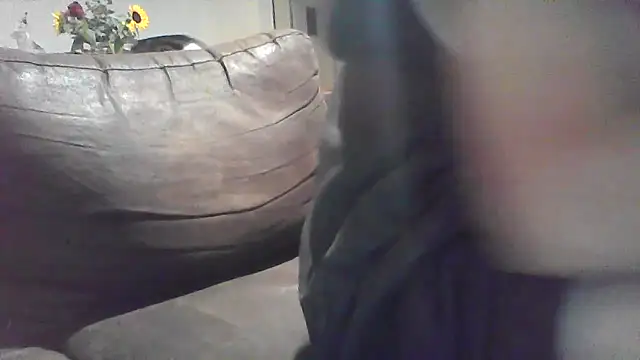 Snapshot of davv28 chatting on September 29, 2025, 4:52 am davv28 online show from September 29, 2025, 4:52 am