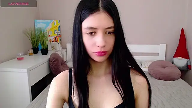 SelinLi online show from June 20, 2026, 8:41 am