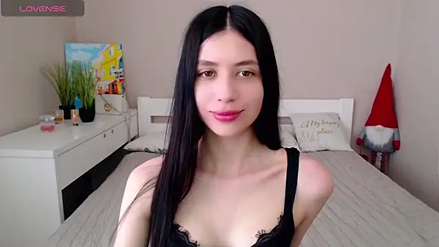 SelinLi online show from June 10, 2026, 9:54 am