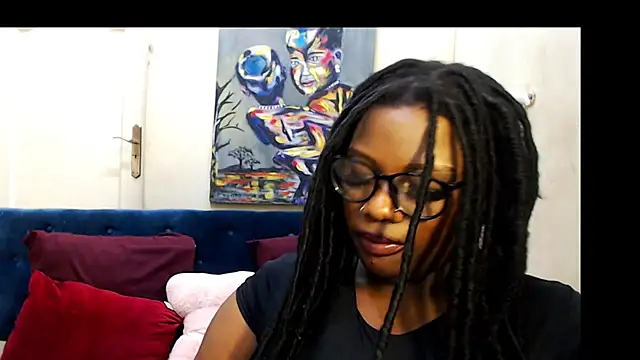 CurvyCocoxxx online show from April 28, 2026, 6:12 pm