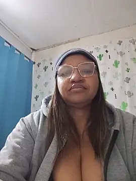 Avannay online show from June 18, 2026, 1:48 am