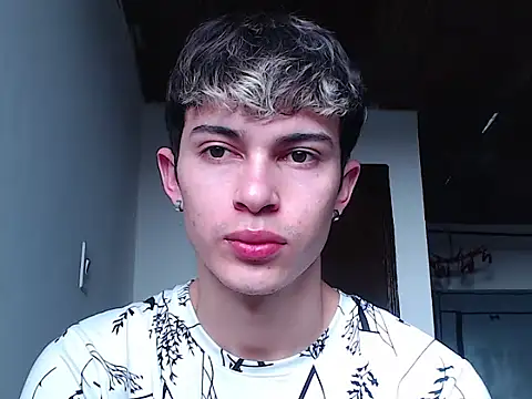 Snapshot of john_vichenso chatting on February 26, 2026, 8:31 pm john vichenso online show from February 26, 2026, 8:31 pm