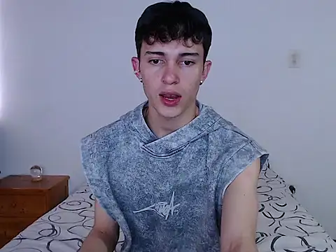 Snapshot of john_vichenso chatting on April 6, 2026, 9:49 pm john vichenso online show from April 6, 2026, 9:49 pm