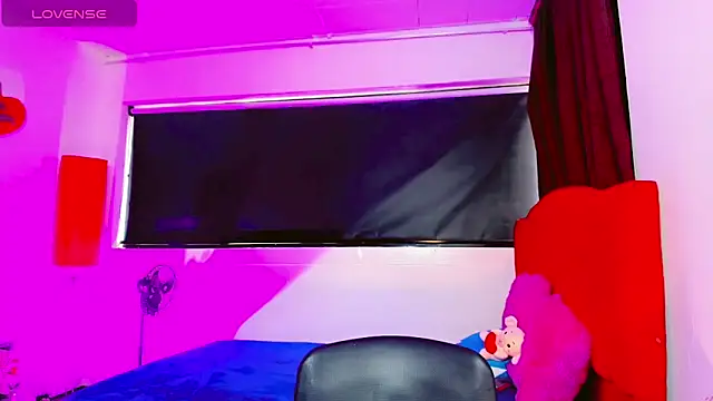 Britany montiel online show from June 26, 2026, 7:09 pm