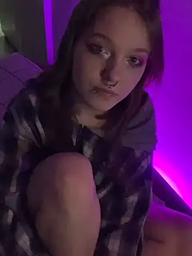 VesnaCrystal online show from March 21, 2026, 3:19 am