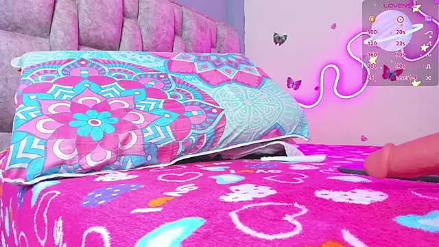 Snapshot of Alhara_Luna chatting on March 2, 2026, 3:07 am Alhara Luna online show from March 2, 2026, 3:07 am