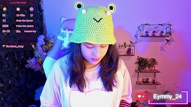 Snapshot of Eymmy_24 chatting on March 1, 2026, 12:54 am Eymmy 24 online show from March 1, 2026, 12:54 am