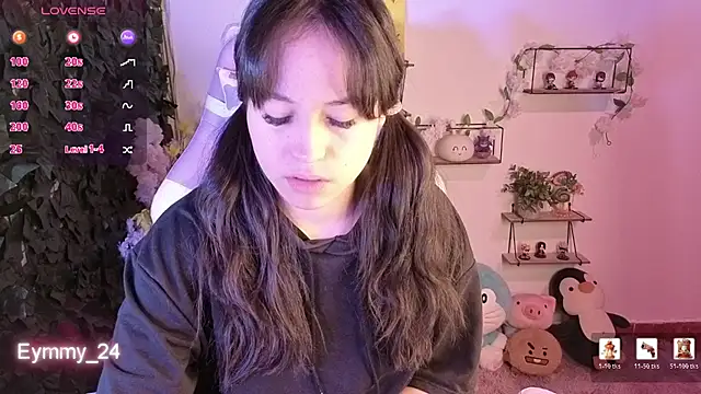 Snapshot of Eymmy_24 chatting on July 8, 2026, 1:41 am Eymmy 24 online show from July 8, 2026, 1:41 am