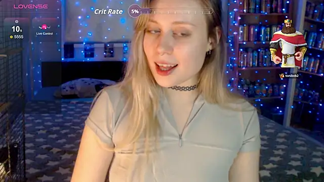 s1lvercherub online show from December 13, 2025, 8:04 pm