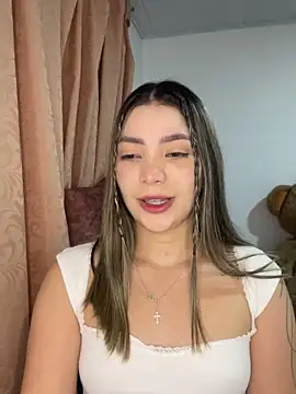 Chantel sam online show from February 8, 2026, 4:32 am