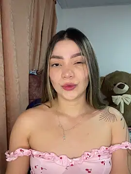 Chantel sam online show from February 2, 2026, 4:11 am