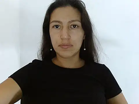 SarahFriendly online show from July 15, 2026, 11:39 am