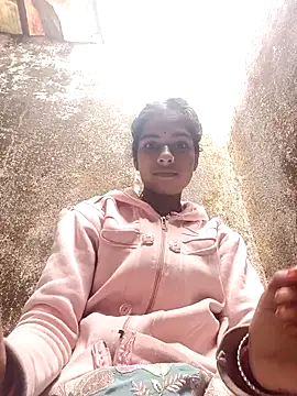 Gulika Doshi online show from December 3, 2025, 4:13 am