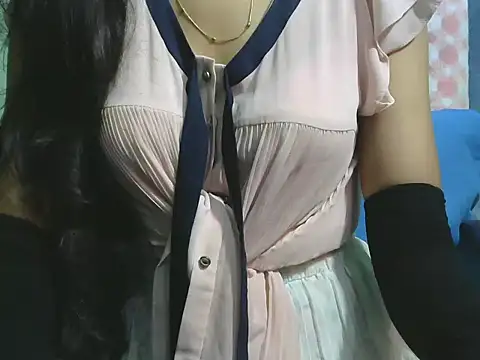 sheetal-sheetal95 online show from October 5, 2025, 5:25 pm