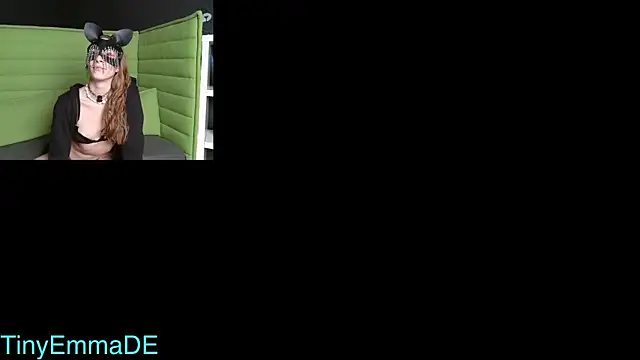 TinyEmmaDE online show from July 24, 2026, 8:32 am